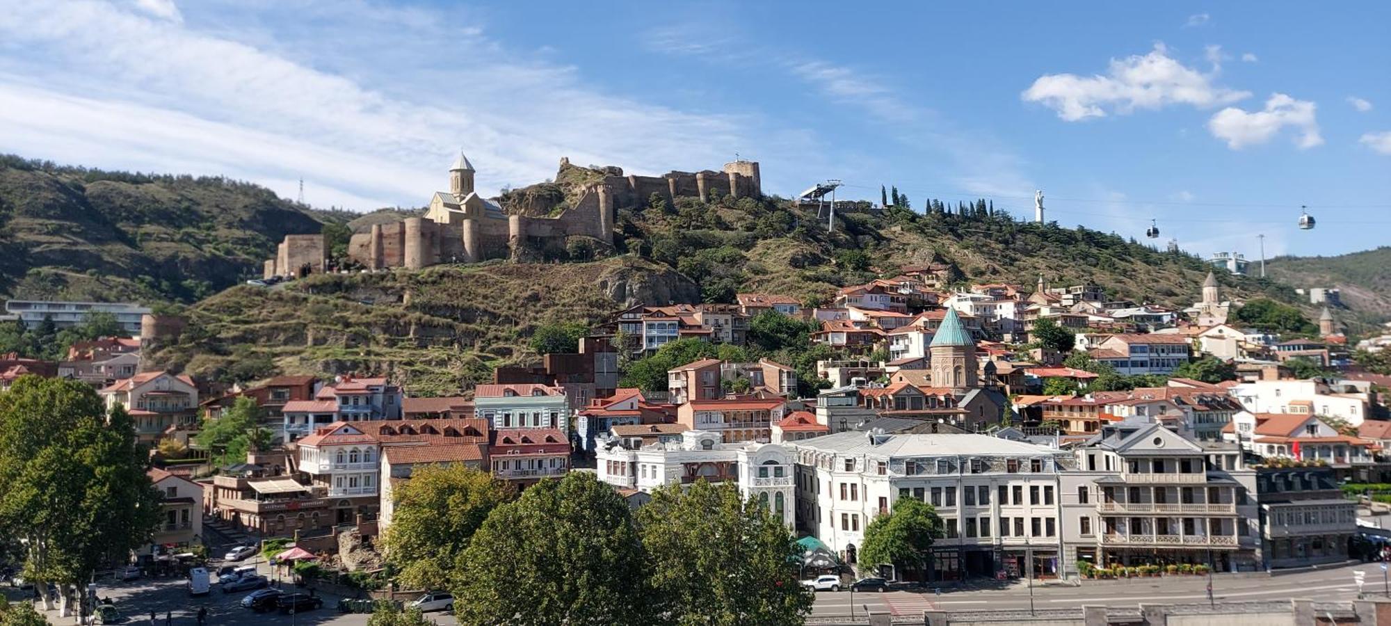 Old Town Italian Courtyard Apartment Tbilisi